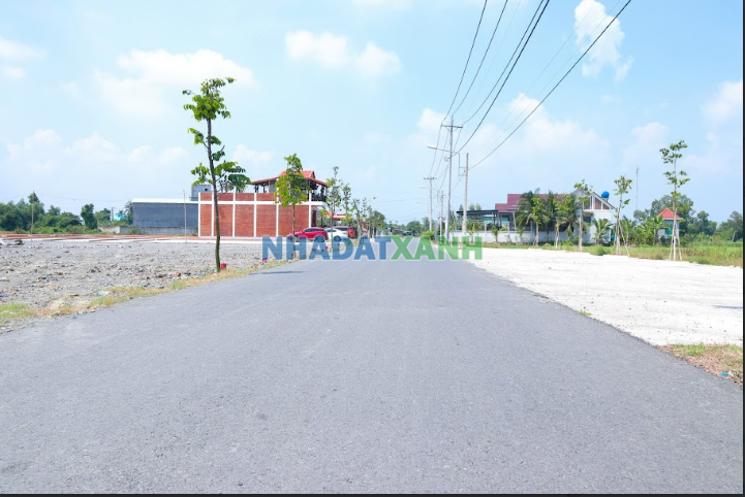 Bán đất để xây nhà ở hoặc kinh doanh lâu dài